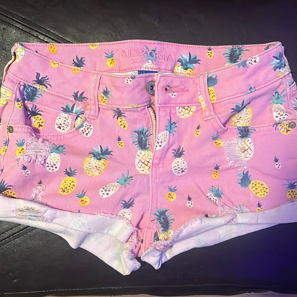 Arizona pineapple shorts size 1